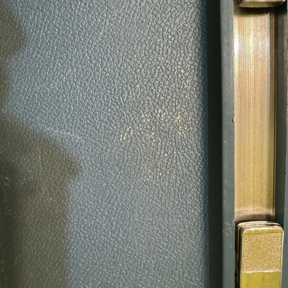 Blue vintage train case
